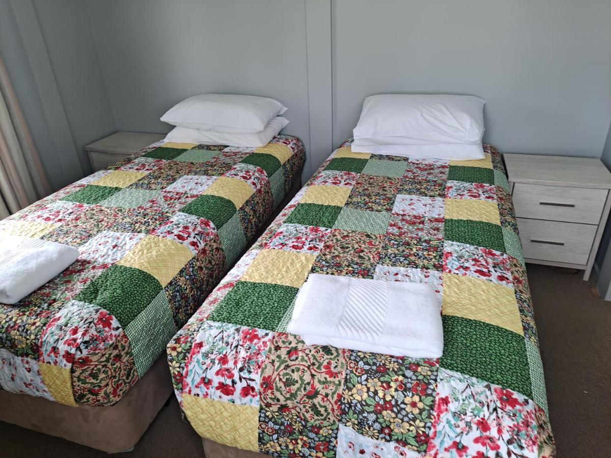 וויטיאנגה Rooftops Accommodation מראה חיצוני תמונה
