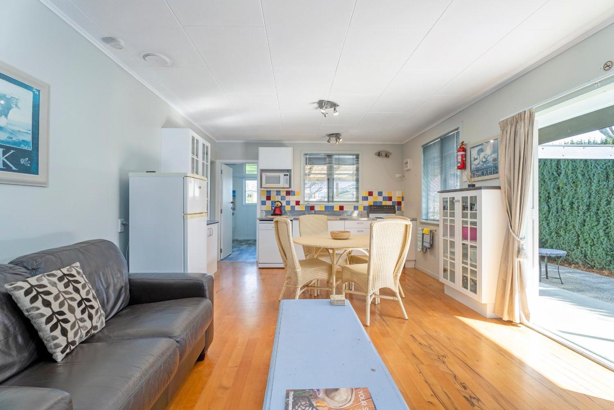 וויטיאנגה Rooftops Accommodation מראה חיצוני תמונה